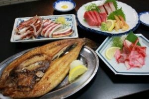 E69699E79086-1934b-320x213